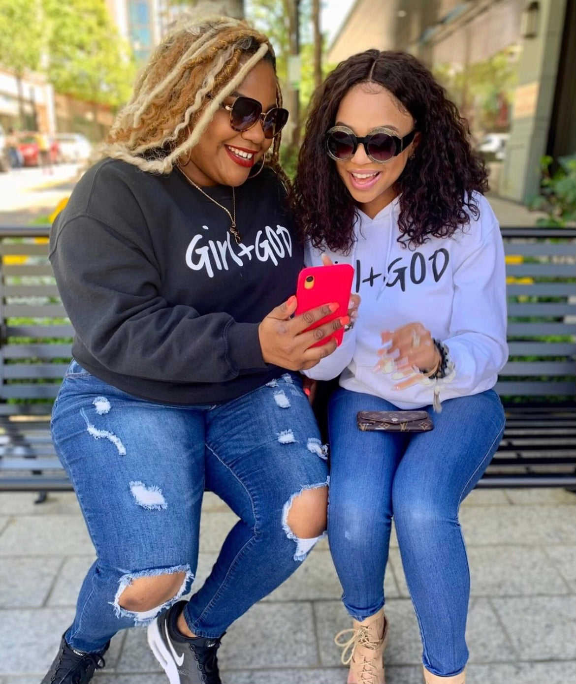 Girl + God Signature Sweatshirt - Noir Dream